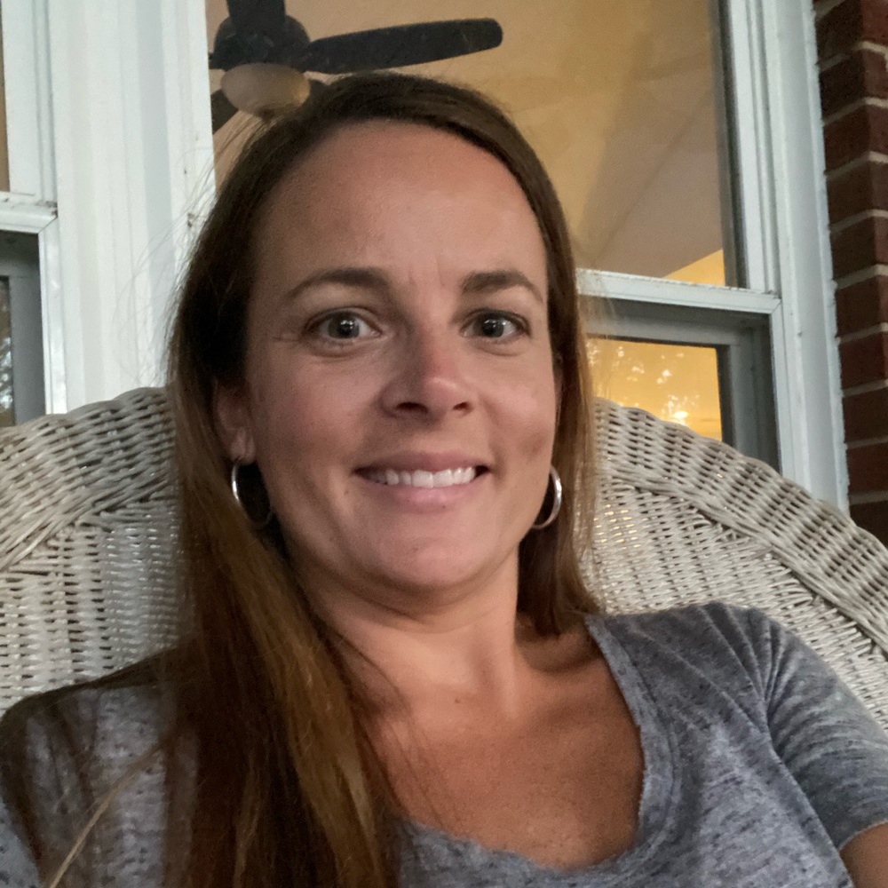 Meet your Posher, Angie